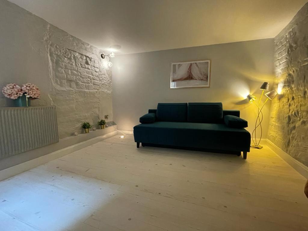 Cute Apartment For Young Travellers Рига Экстерьер фото